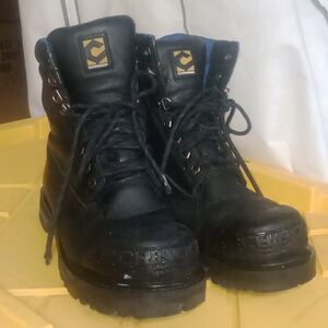 Chinook stealtoe boots size 10